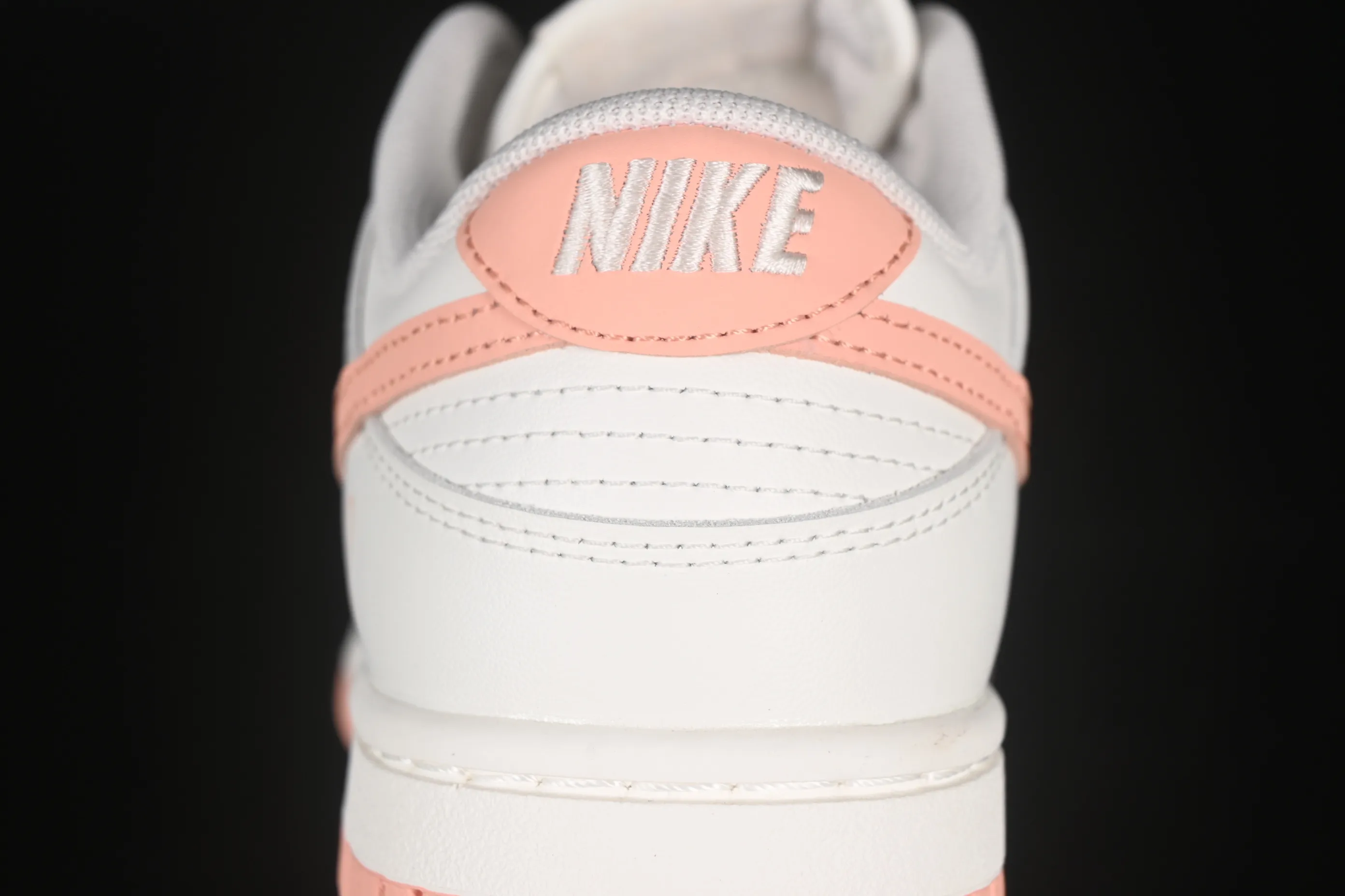 All categories Nk SB Dunk series Nk SB Dunk Low Low-top sneakers Nike SB Dunk Low Pink Love Anniversary high-end customization Low-top casual sneakers WP0212-015